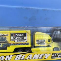 NASCAR Ryan Blaney Semi Truck