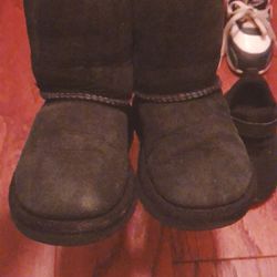 UGG Black Toddler Boots, Size 7