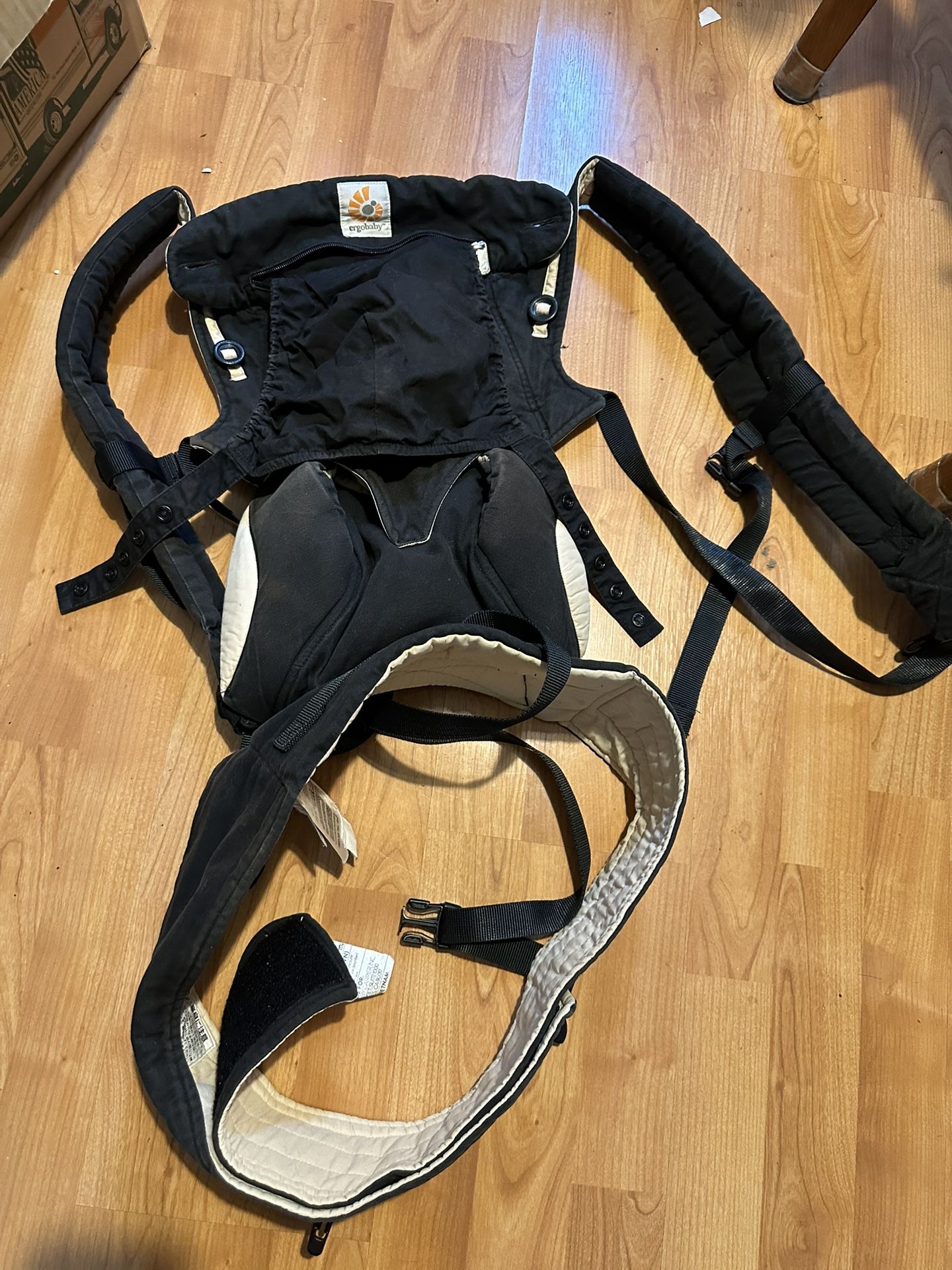 Ergobaby Carrier