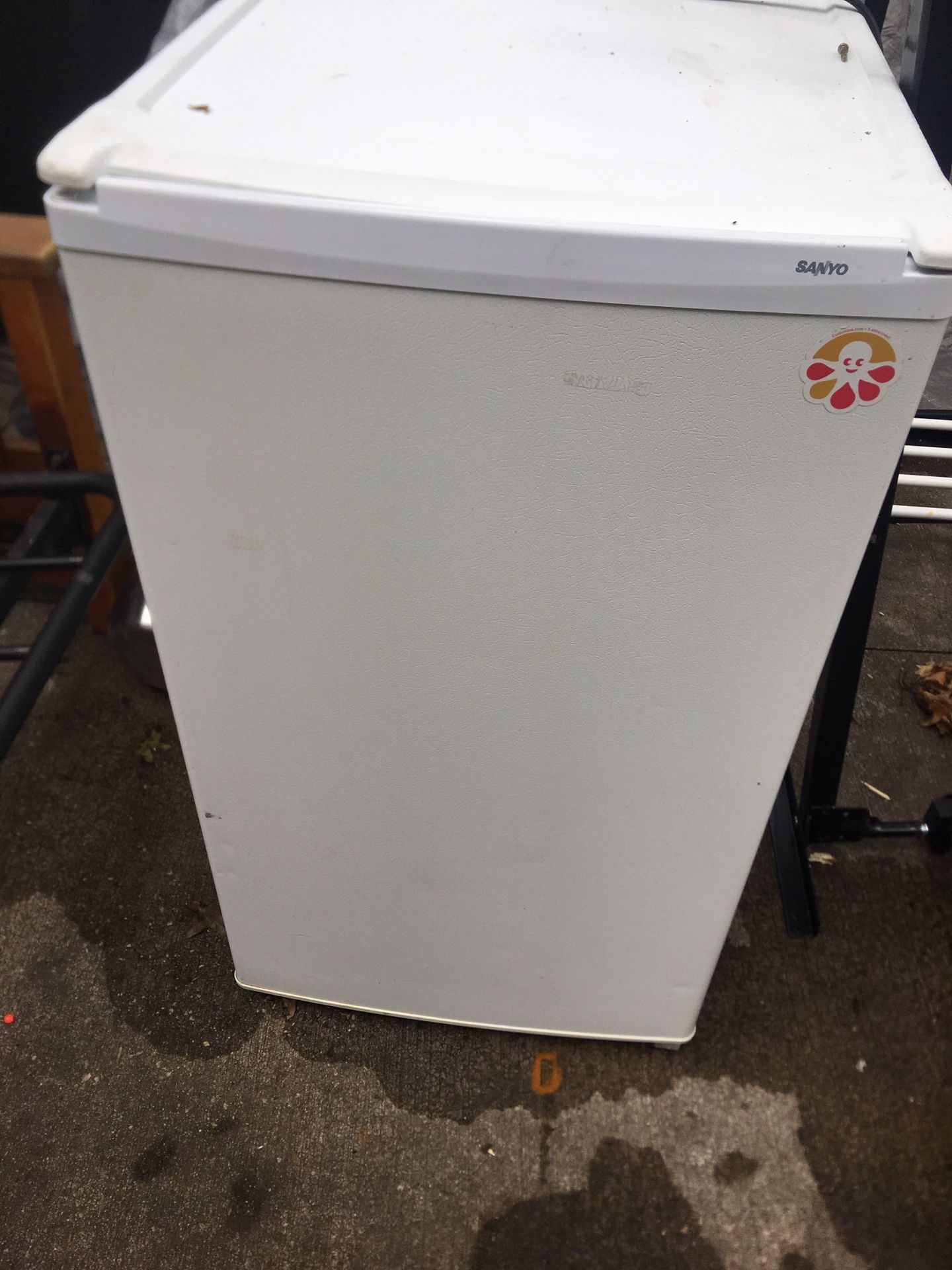 2 Mini Refrigerator/ Freezers