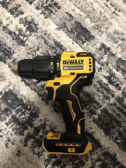DeWalt dcd709 1/2"(13mm)cordless hammerdrill/drill driver