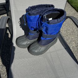 Boys Snow Boots Columbia, Size 6 (child/youth), Waterproof, Warm, Used Once! 