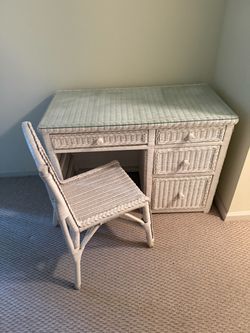 White Wicker Desk and Chair Set