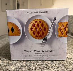 Williams Sonoma Pie Molds