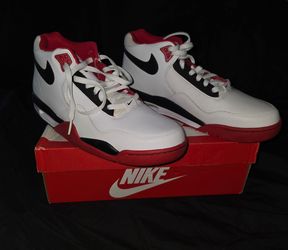 Nike Flight Legacy white/black university red size 12