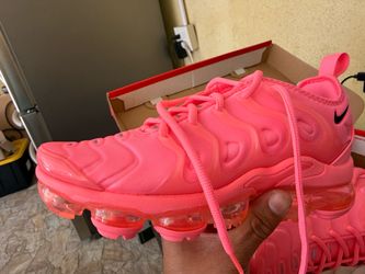 Nike Vapormax Plus Bubble Gum Pink shoes