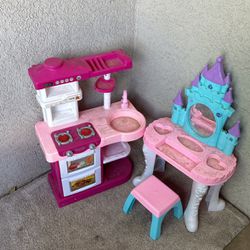 Kitchen And Vanity Toy Set