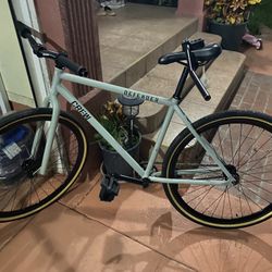 Crew Fixie Bike