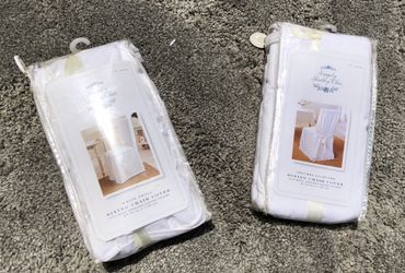2 White chair covers for your bride and groom