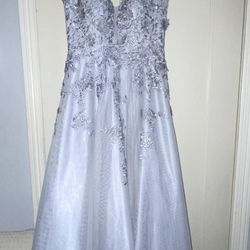 XSCAPE Lilac Prom Dress Size 6 (From Macy’s)