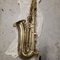 Rossetti Saxophone 
