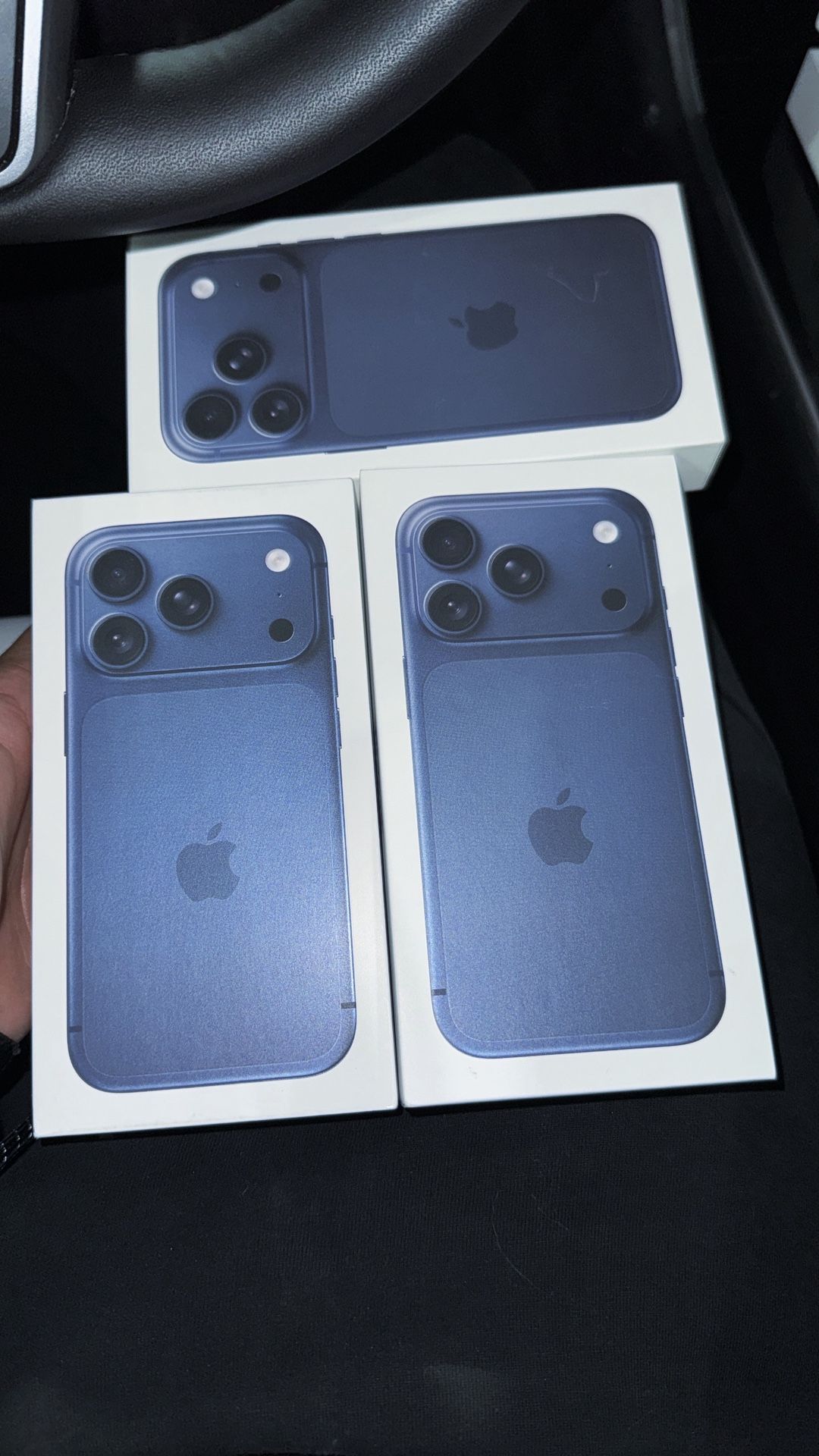 I17 Pro 256GB - Deep blue