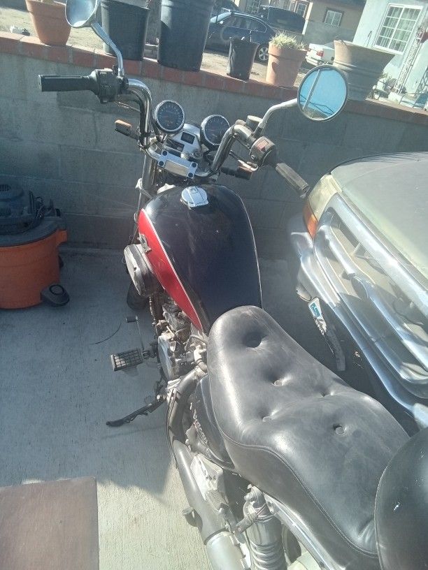 2005 Kawasaki Vulcan 750