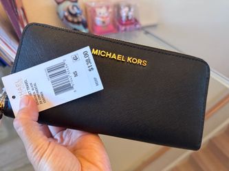 Michale Kors women long wallet
