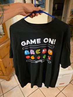 Gilden Men's Retro 80's Pac-Man Game On! Rubik's Cube Graphic Black Short Sleeve T Shirt
 Size XL
Excellent condition