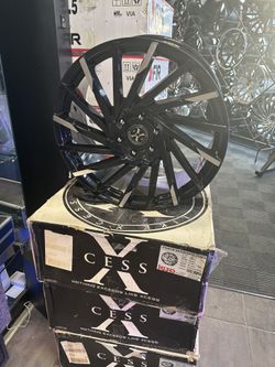 22” 6x139.7 Gloss Black Machine Tips 
