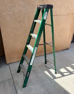 6 Feet Ladder Husky