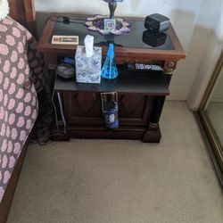 Bedside Table 