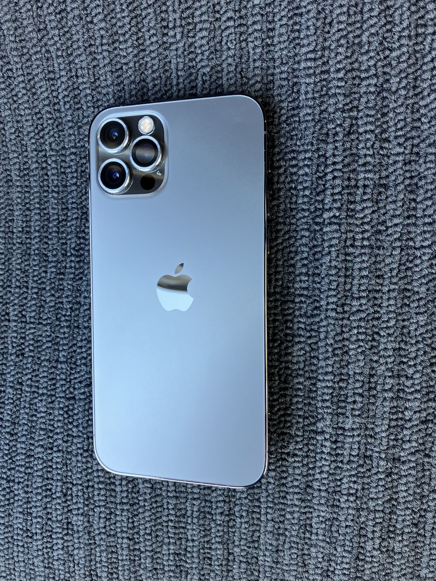 iPhone 12 Pro (128GB)