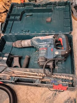 Bosch 11264EVS 13 Amp Corded 1-5/8 in SDS-Max Variable Speed Rotary Hammer Drill