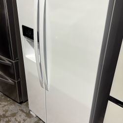 Whirlpool Side-By-Side refrigerator