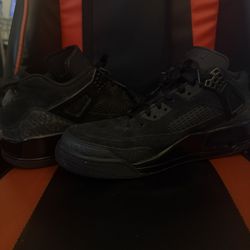 All black Jordan Spizike low
