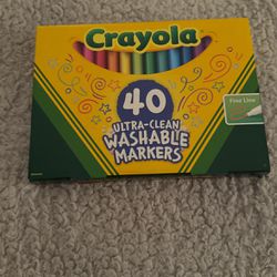 NEW Crayola 40 Washable markers