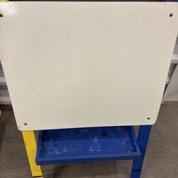 White / Chalk Board