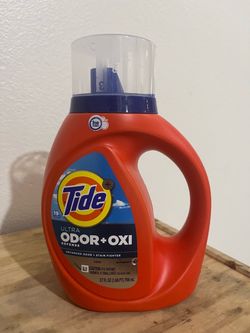 Tide Ultra Odor + Oxi Defense Liquid Laundry Detergent (27 fl oz) - Brand New! $3