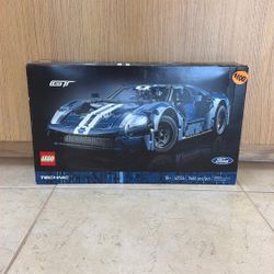 LEGO TECHNIC  42154 FORD GT 