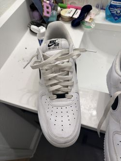 Black And Whit Nike Air Force 1s