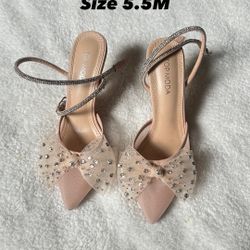 Heels/ Tacones 5.5M