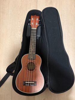 Hricane Ukulele with Gig Bag