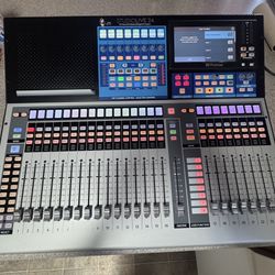 MIXER DIGITAL LIKE NEW 