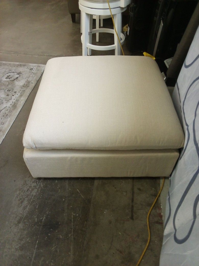 Western Sand Pillow Top Modular Sectional Ottoman