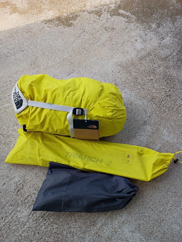 The North Face 2 Person Tent TRIARCH 2