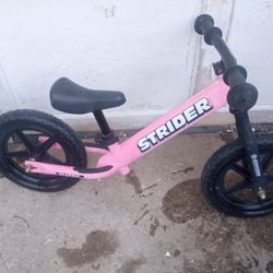 Strider Training Bike Works Perfect 
