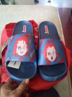 Men's size 12 Chucky Slippers