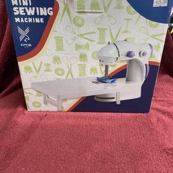 Travel Sewing Machine 