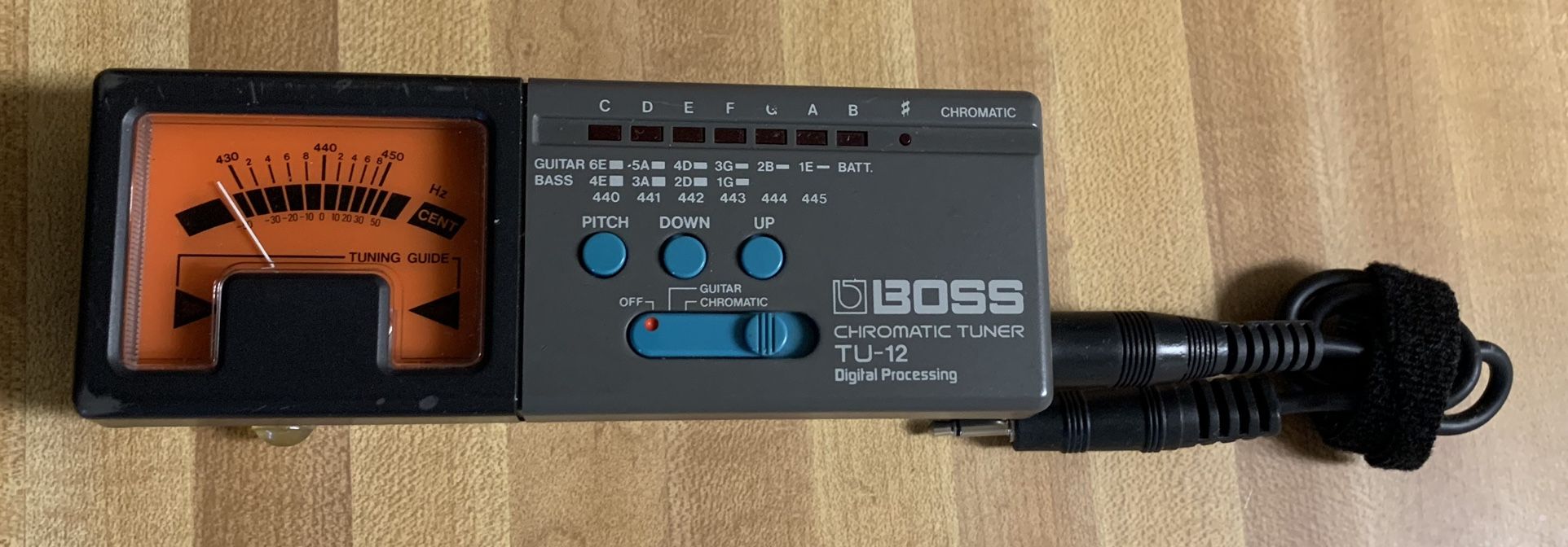 Boss TU-12 Chromatic Tuner Digital Proce