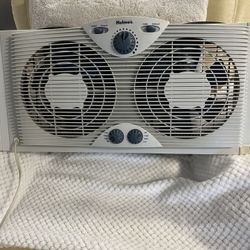 Holmes Windows Fan