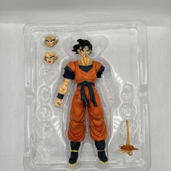 S.H Figuarts future Gohan ( Custom Shading & Faceplates ) + Diorama