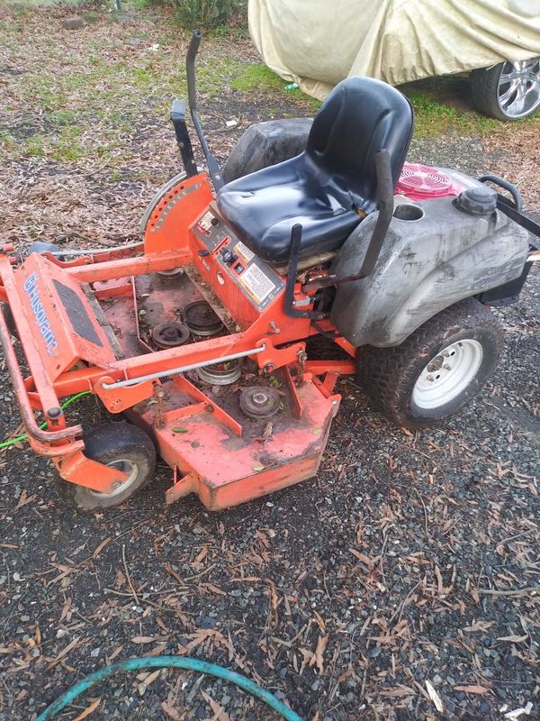 Husqvarna ZTH zero turn runs an cuts good nothing wrong with it only