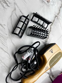 ANDIS  Ceramic Ionic Style Dryer