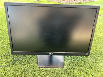 24” HDMI LG COMPUTER MONITOR SCREEN 47TH AVE. AND DOBBINS IN LAVEEN