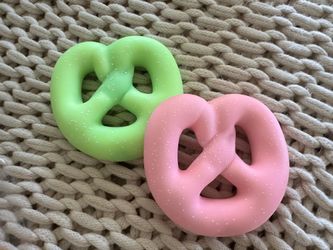 Pretzel Squishy