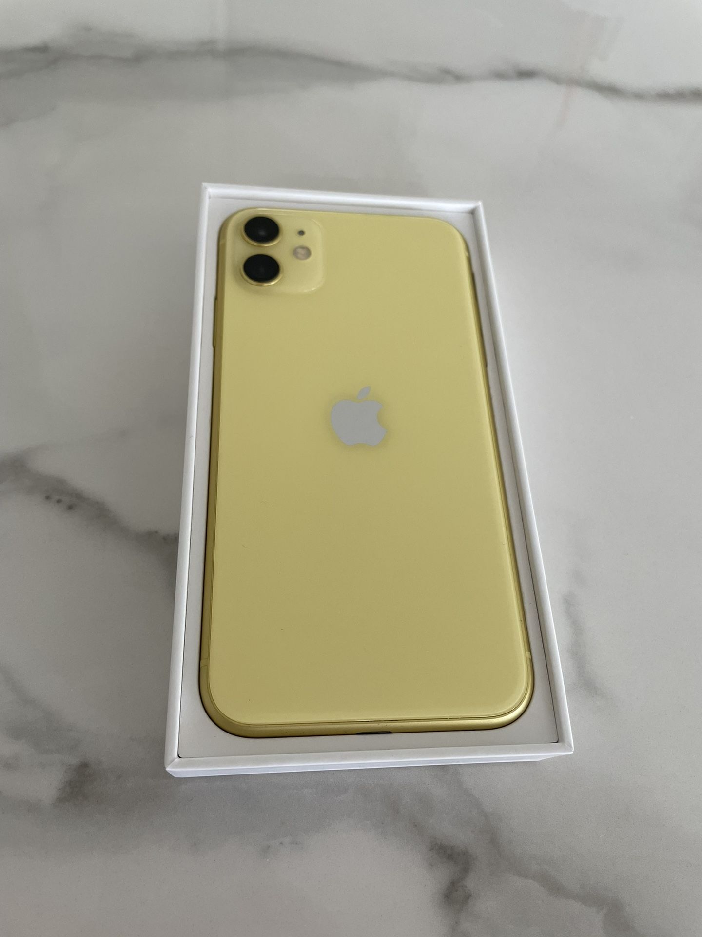 Apple, iPhone 11, Yellow for Sale in Boca Raton, FL OfferUp