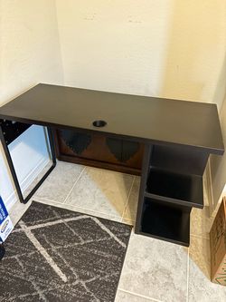 Black Wood Desk