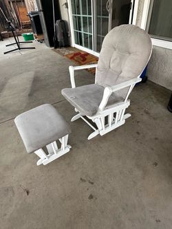 Swing Chair W/Ottoman