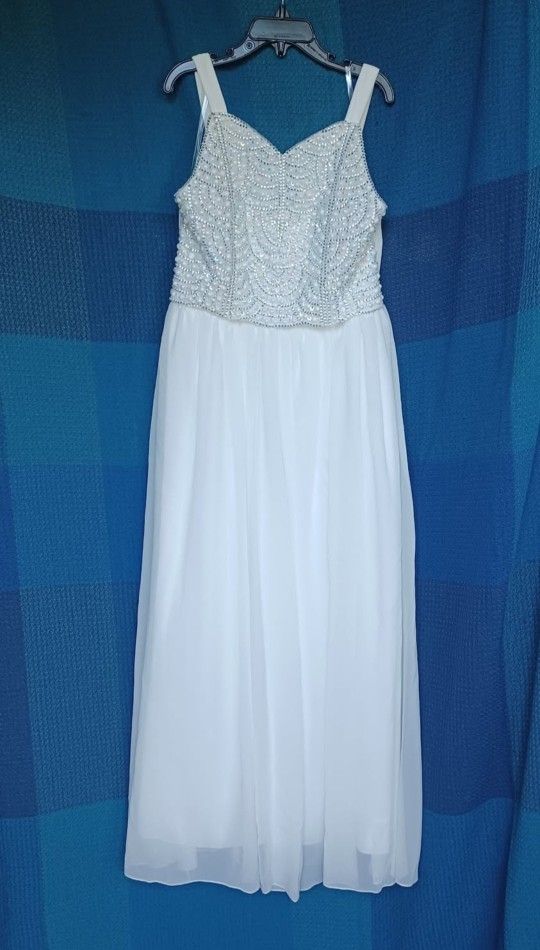 GIRLS Size 12 White BEADED-SEQUINED Front BODICE Maxi Dress